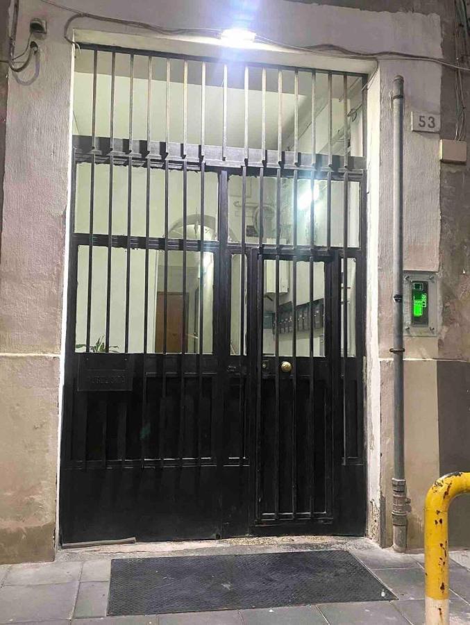 1 Amore Romantica Casa Centrale, Silenziosa Ristrutturata Napels Buitenkant foto